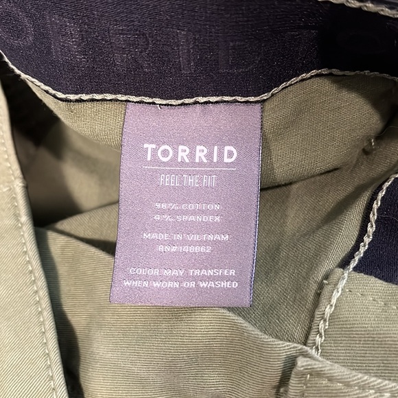 Torrid Green Jogger Pants Plus Size 24T Stretch Casual - Picture 4 of 12